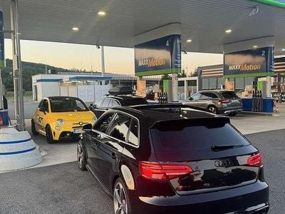 Gebraucht 2015 Audi RS3 Limousine | € 31.900