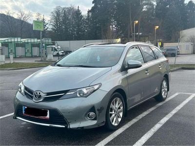 Gebraucht 2013 Toyota Auris Life+ Kombi | € 4.900 (Fairer Preis)
