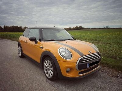 Orange Gebraucht 2017 Mini Cooper D Hatch Kleinwagen | € 14.800