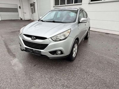 Gebraucht Hyundai ix35 Life 136 PS (100 kW) 2012 Silber SUV