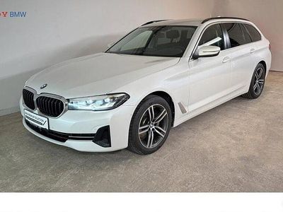 Mineralweiß Gebraucht 2023 BMW 520 Sport Line | € 36.930 (Guter Preis)