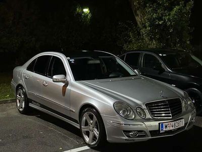 Mercedes E280