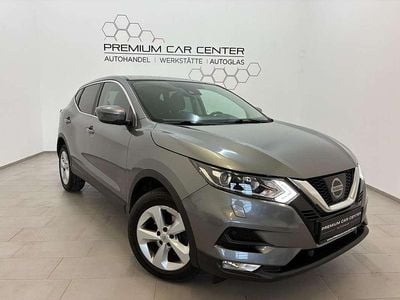 gebraucht Nissan Qashqai Acenta DIG-T Connecta NAVI / SITZHZG. / TEMPOMAT