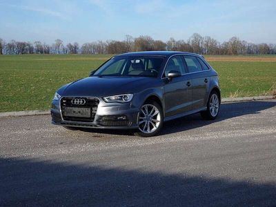 gebraucht Audi A3 Sportback 1,6 TDI *S-LINE*XENON*NAVI*ZR-NEU*KUPPLUNG N...