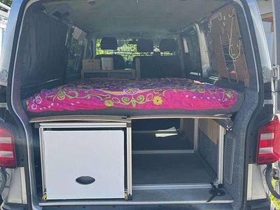 Silber Gebraucht 2017 VW Transporter Van | € 35.000