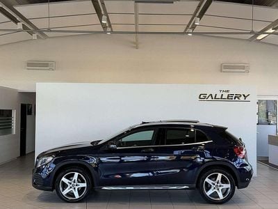 Gebraucht Mercedes GLA200 136 PS (100 kW) 2018 Blau SUV