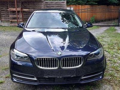 Gebraucht BMW 525 Comfort Edition 218 PS (160 kW) 2013 Blau Limousine