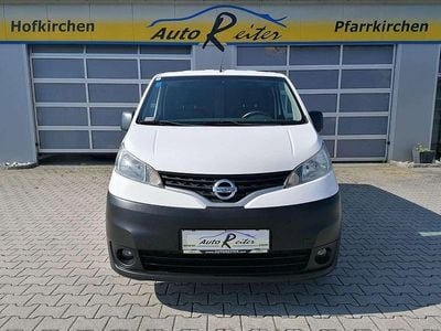 Weiß Gebraucht 2014 Nissan NV200 Van / Kleinbus | € 10.990