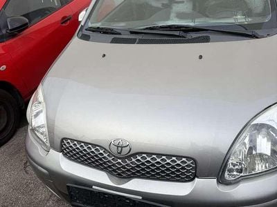 Gebraucht Toyota Yaris Luna 65 PS (47 kW) 2004 Limousine