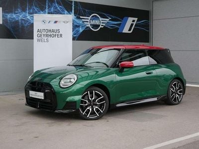 Neu Mini Cooper SE 160 kW (218 PS) 2025 Grün Kleinwagen