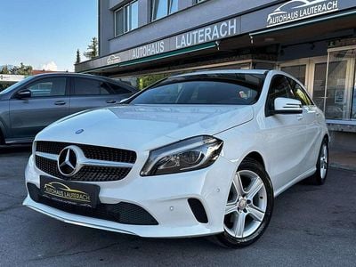 Gebraucht Mercedes A160 102 PS (75 kW) 2015 Weiß Kleinwagen