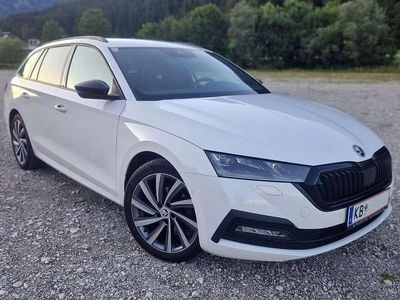 Weiß Gebraucht 2021 Skoda Octavia Style Kombi | € 19.990 (Fairer Preis)