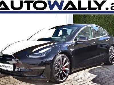 Schwarz Gebraucht 2020 Tesla Model 3 Performance Limousine | € 25.990 (Fairer Preis)