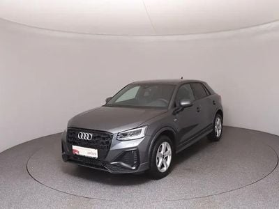 Dunkelgrau metallic Gebraucht 2025 Audi Q2 S-Line SUV | € 34.990 (Etwas zu teuer)
