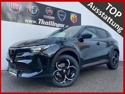 Neu Alfa Romeo GT Junior Edizione Speciale 146 PS (107 kW) 2026 Schwarz SUV