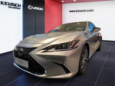 Silber Gebraucht 2024 Lexus ES300H Business Edition Limousine | € 60.700