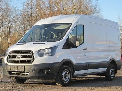 Gebraucht Ford Transit Trend 105 PS (77 kW) 2019 Weiß Van