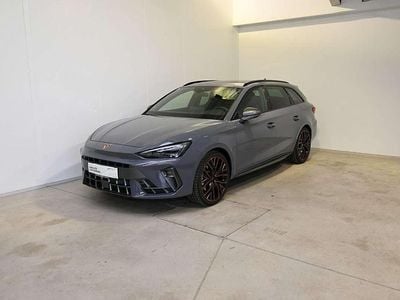 Grau Neu 2025 Cupra Leon Limousine | € 39.890 (Teuer)