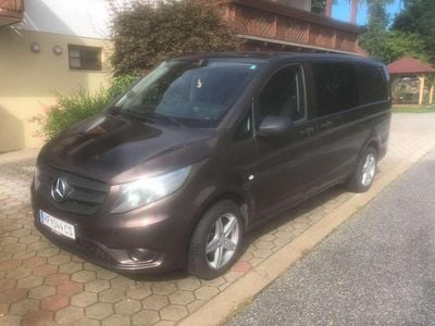 Gebraucht Mercedes Vito 114 PS (83 kW) 2015 Braun Van