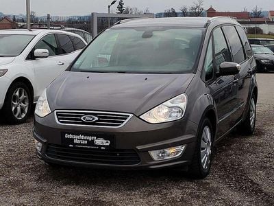 Gebraucht Ford Galaxy Business Edition 140 PS (102 kW) 2015 Braun Van / Kleinbus