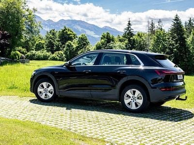 Gebraucht Audi e-tron Business 230 kW (313 PS) 2020 SUV