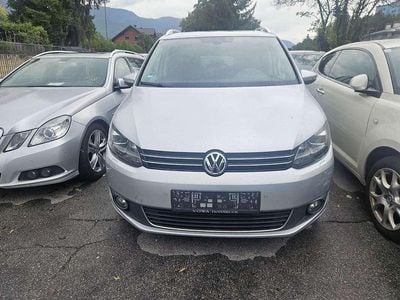 Grau Gebraucht 2010 VW Touran Van / Kleinbus | € 11.500
