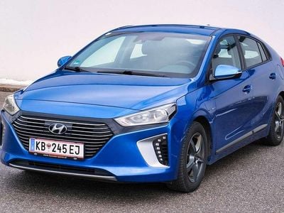 Gebraucht Hyundai Ioniq Trend 105 PS (77 kW) 2018 Blau Kleinwagen