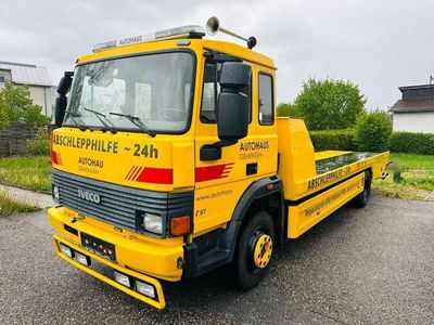 gebraucht Iveco Daily Abschleppwagen , Top Zustand