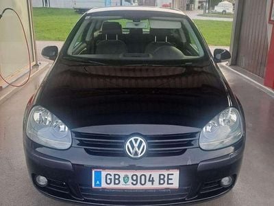 Schwarz Gebraucht 2004 VW Golf IV Comfortline Limousine | € 1.500 (Superpreis)