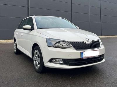 Gebraucht Skoda Fabia Ambition 95 PS (69 kW) 2017 Weiß Kombi