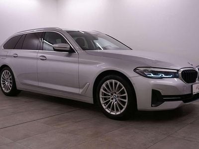 Grau Gebraucht 2020 BMW 520 Performance Kombi | € 28.990 (Etwas zu teuer)