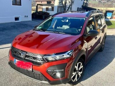 Orange Gebraucht 2022 Dacia Jogger Extreme Van / Kleinbus | € 15.900 (Guter Preis)