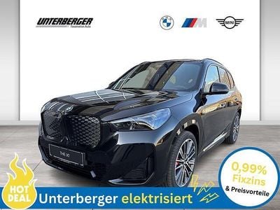 Neu BMW iX1 Luxury Line 225 kW (306 PS) 2026 Schwarz sonderlackierung SUV