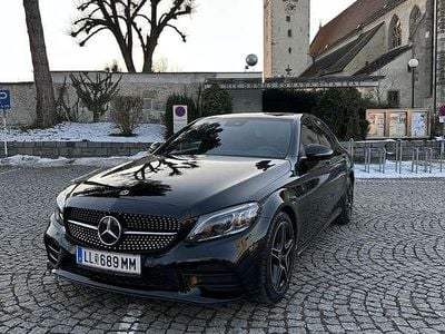 Gebraucht Mercedes C200 160 PS (117 kW) 2019 Schwarz Limousine