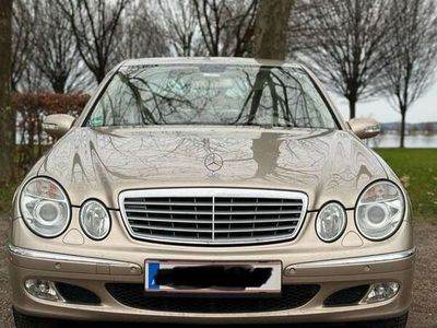 Mercedes E240