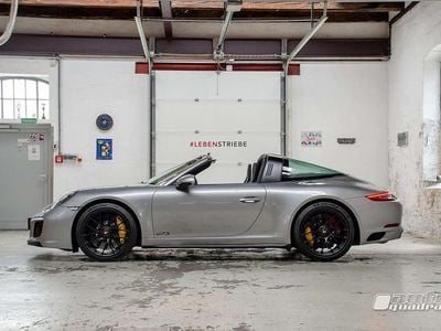 Grau Gebraucht 2018 Porsche 991 Cabrio | € 159.991