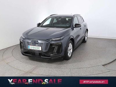 Grau Gebraucht 2025 Audi Q6 e-tron Ambiente SUV | € 74.950 (Guter Preis)