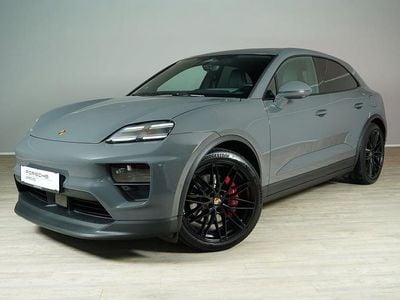 Mittelgrau metallic Gebraucht 2025 Porsche Macan SUV | € 117.990