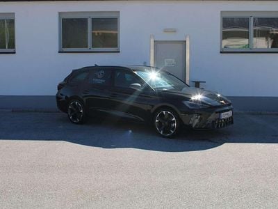 Schwarz Neu 2025 Cupra Leon Limousine | € 41.900 (Etwas zu teuer)