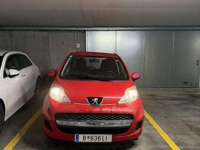 Gebraucht Peugeot 107 68 PS (50 kW) 2008 Kleinwagen
