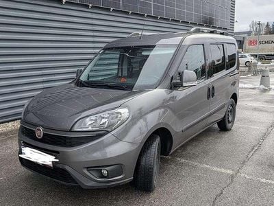 Gebraucht Fiat Doblò 120 PS (88 kW) 2015 Grau Van / Kleinbus
