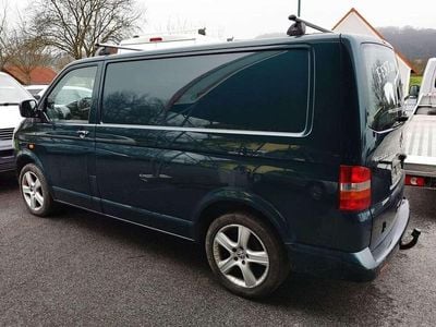 Grün Gebraucht 2004 VW T5 Van | € 3.499
