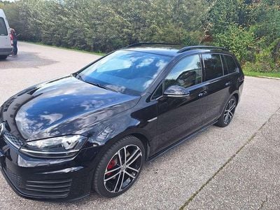 Gebraucht VW Golf VII GTD 184 PS (135 kW) 2017 Kombi