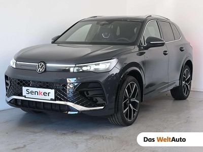 Mittelgrau normal Gebraucht 2025 VW Tiguan Sport SUV | € 52.990