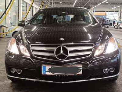 Mercedes E200
