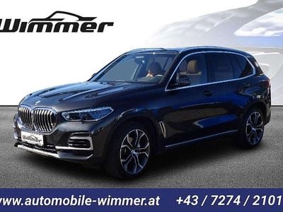 Grau sophistograu brillanteffekt metallic Gebraucht 2021 BMW X5 Sport Line SUV | € 78.997
