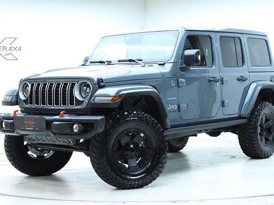 Neu Jeep Wrangler Sahara 271 PS (199 kW) 2025 Grau SUV