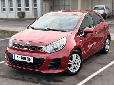 Gebraucht Kia Rio 84 PS (61 kW) 2016 Rot Kleinwagen