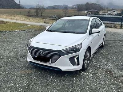 Gebraucht Hyundai Ioniq Style 105 PS (77 kW) 2016 Kleinwagen