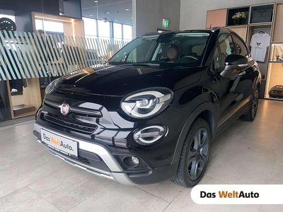 Schwarz metallic Gebraucht 2019 Fiat 500 Cross Kombi | € 16.280